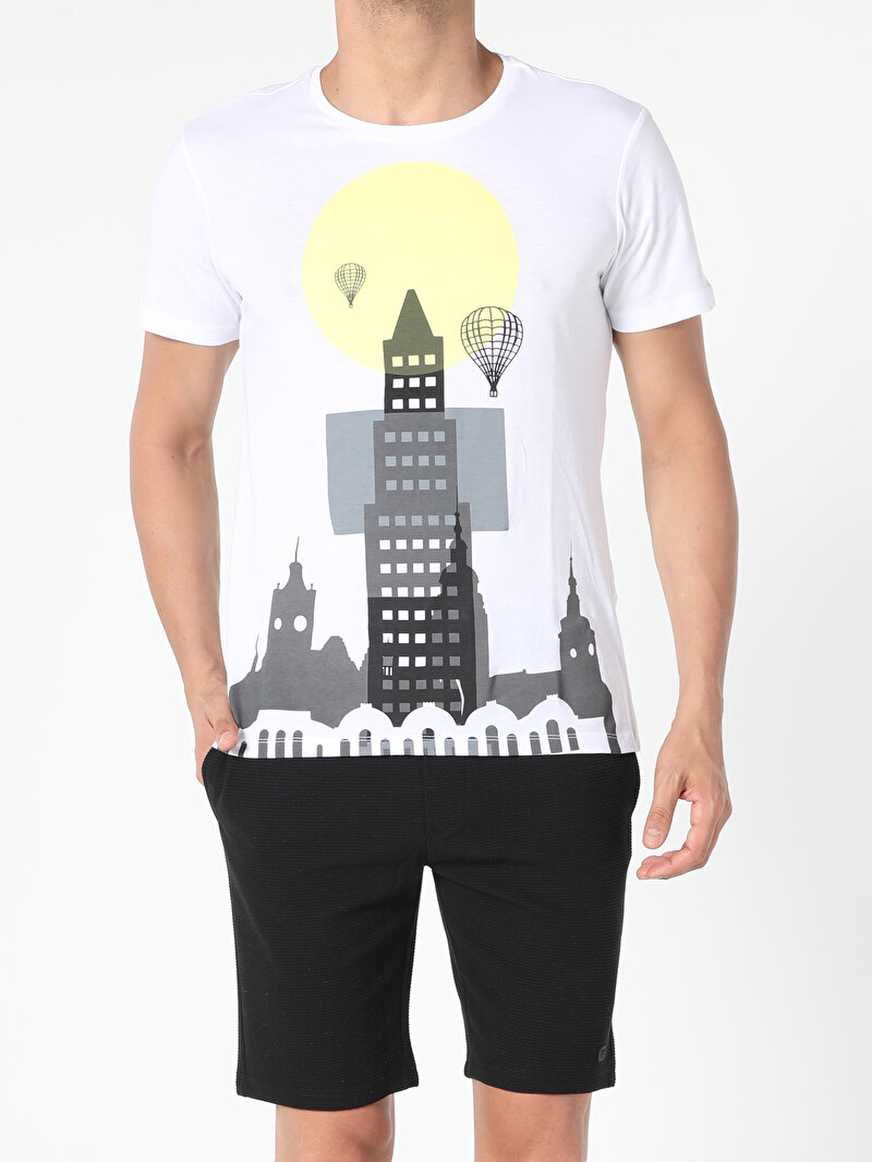 Regular Fit Yuvarlak Yaka  Erkek Beyaz Kısa Kol Tişört Cl1052836