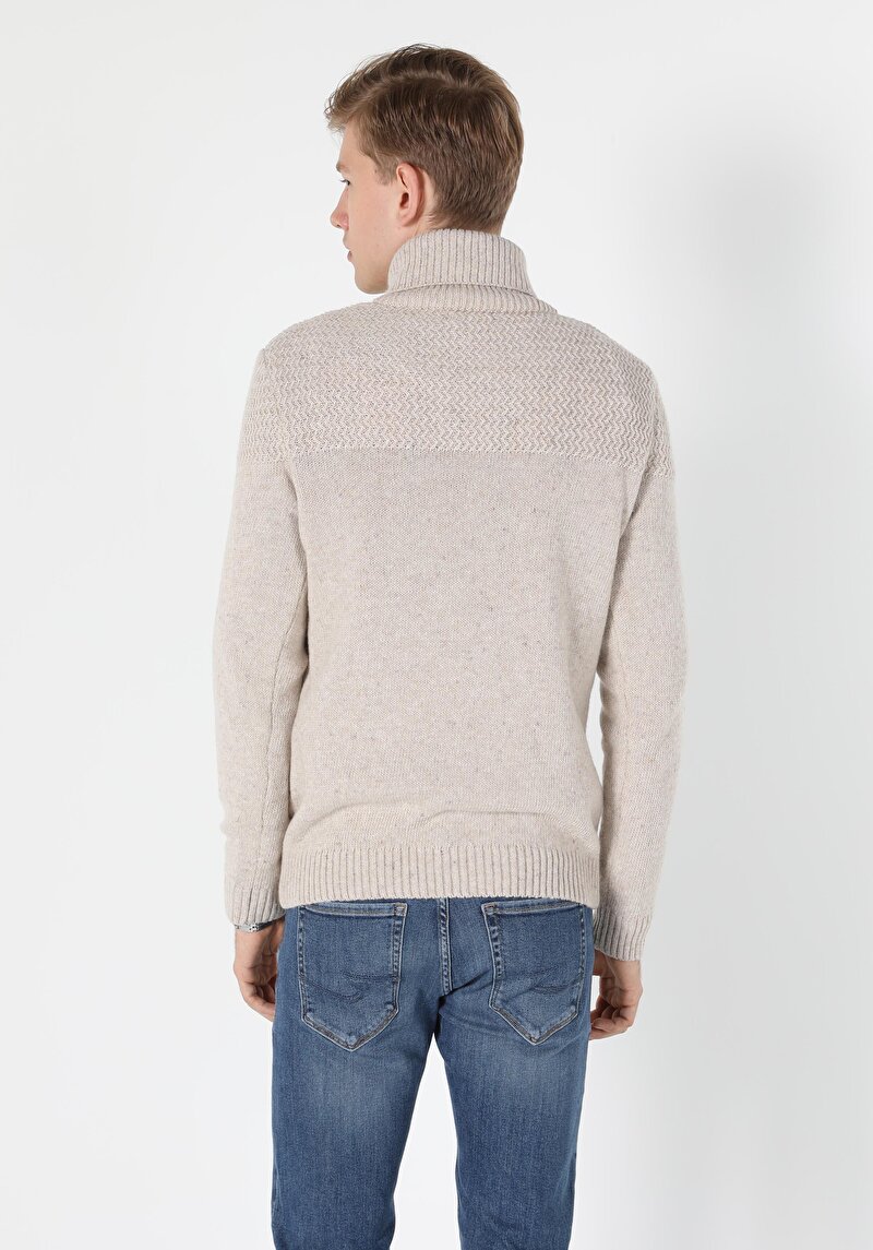 Regular Fit Sal Yaka Erkek Beyaz Kazak