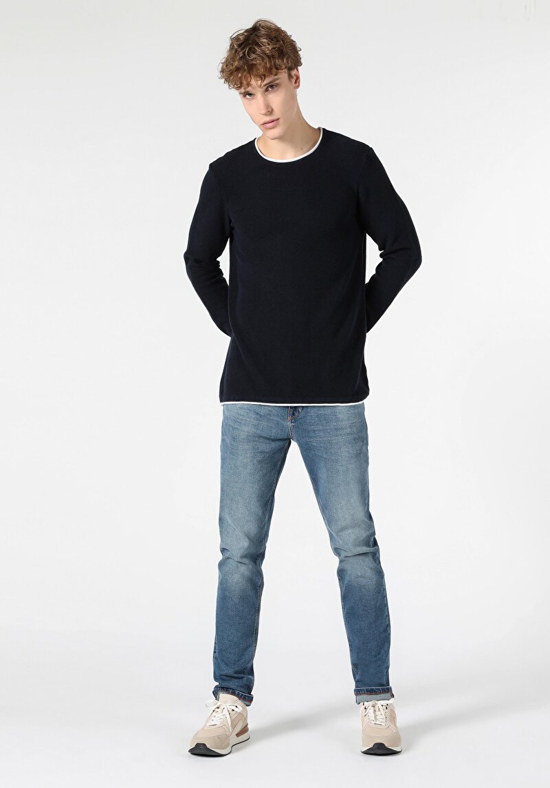 Regular Fit Pamuklu Yuvarlak Yaka Jakarlı Erkek Lacivert Kazak