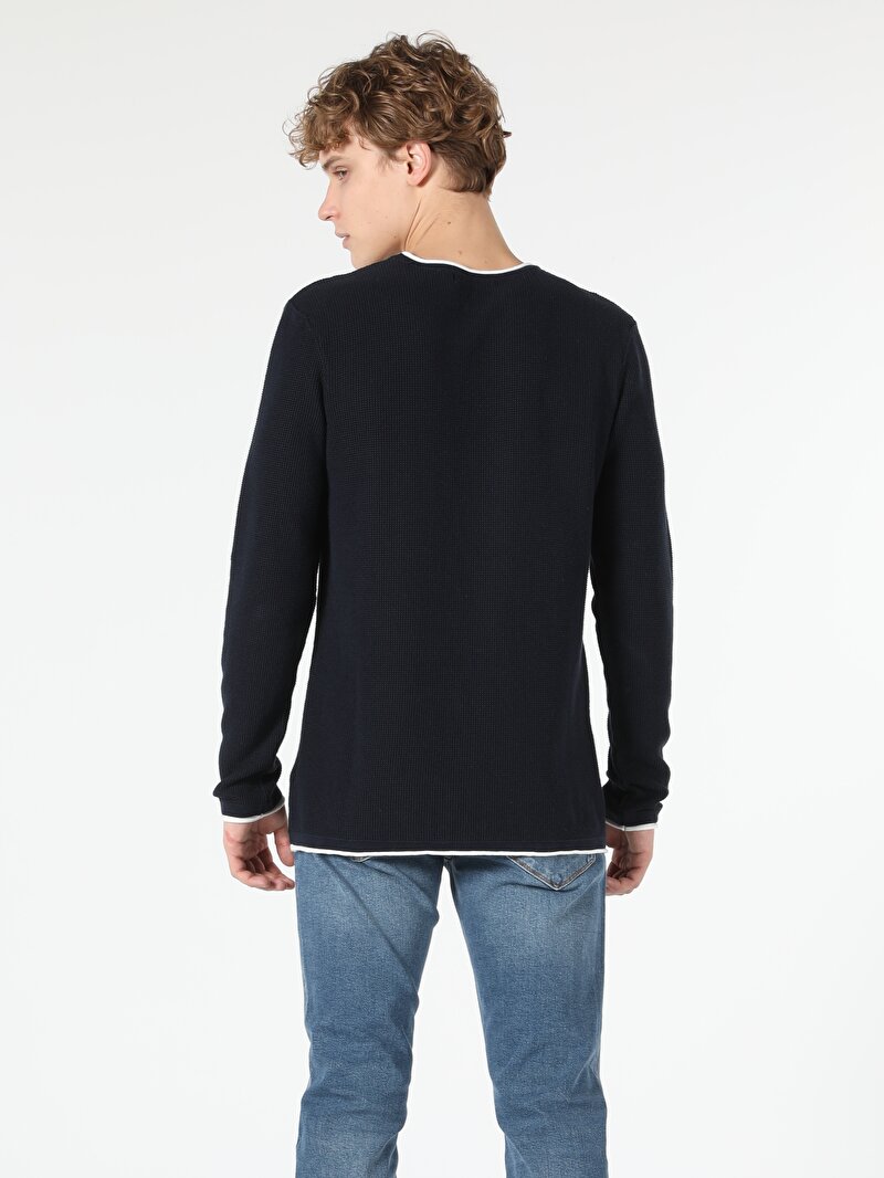 Regular Fit Pamuklu Yuvarlak Yaka Jakarlı Erkek Lacivert Kazak