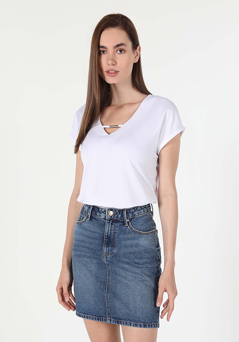 Regular Fit V Yaka  Kadın Beyaz Yarasa Tişört Cl1058931