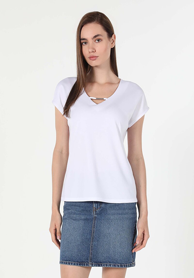 Regular Fit V Yaka  Kadın Beyaz Yarasa Tişört Cl1058931