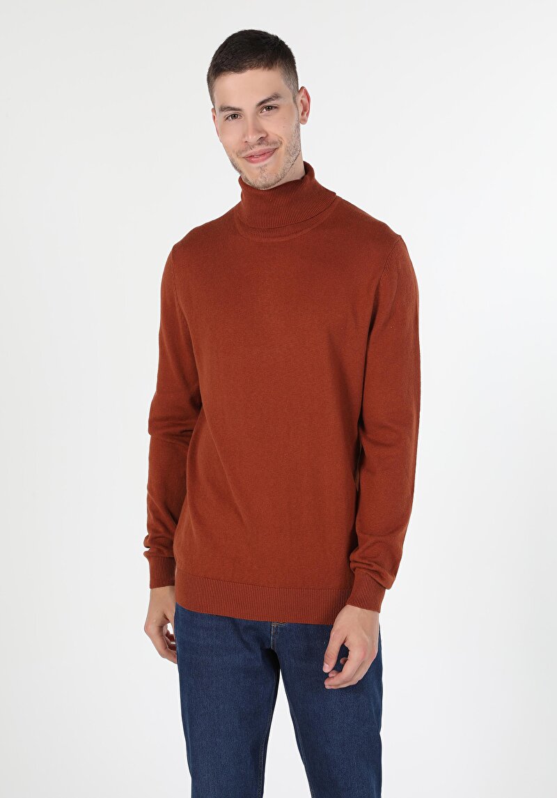 Slim Fit Balıkçı Yaka Jakarlı Erkek Kahverengi Kazak