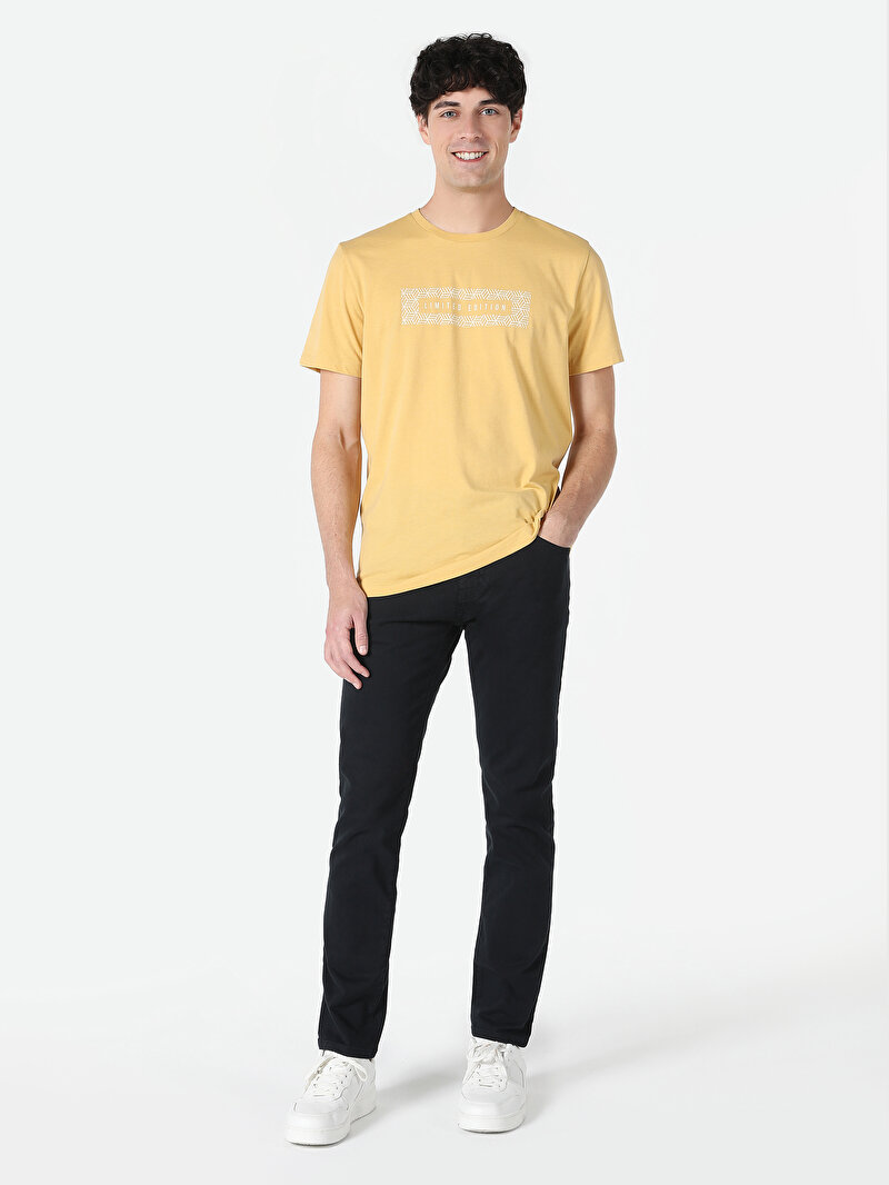 Regular Fit Yuvarlak Yaka Düz Cepsiz Erkek Sarı Kısa Kol Tişört