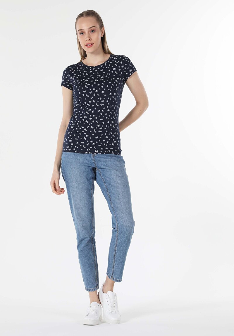 Slim Fit Yuvarlak Yaka Baskılı Kadın Lacivert Kısa Kol Tişört