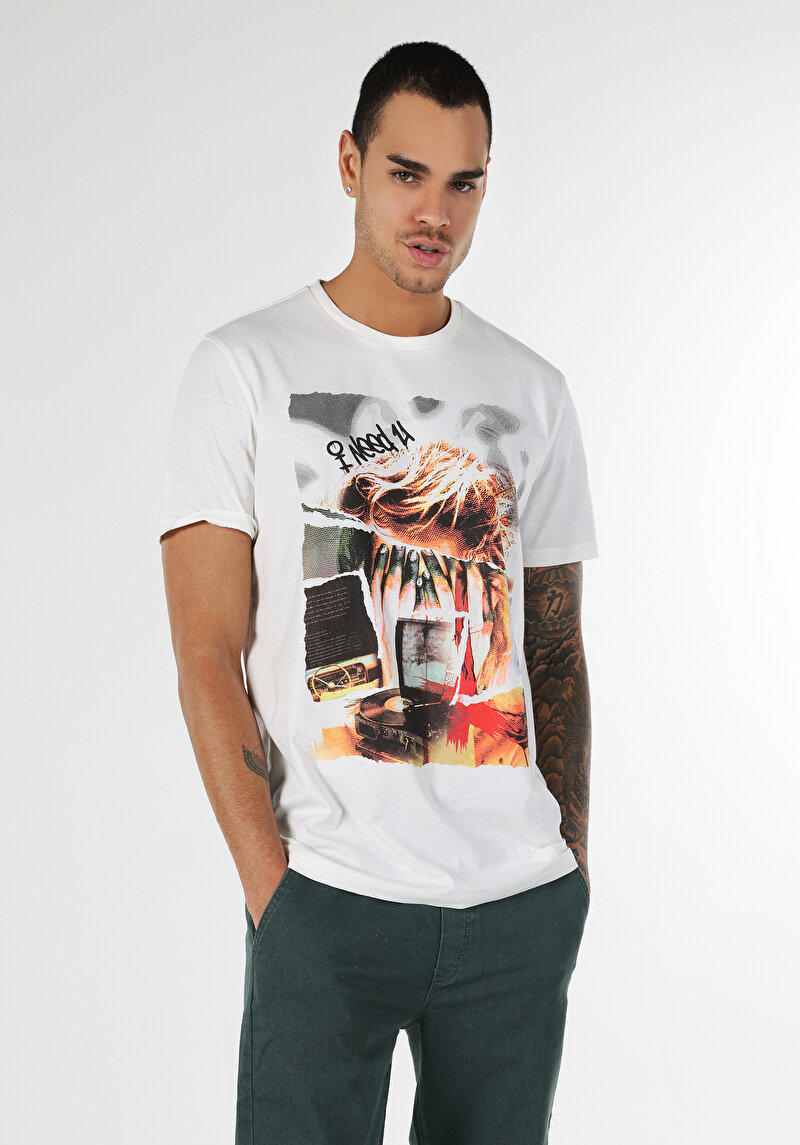 Regular Fit Yuvarlak Yaka Düz Erkek Beyaz Kısa Kol Tişört