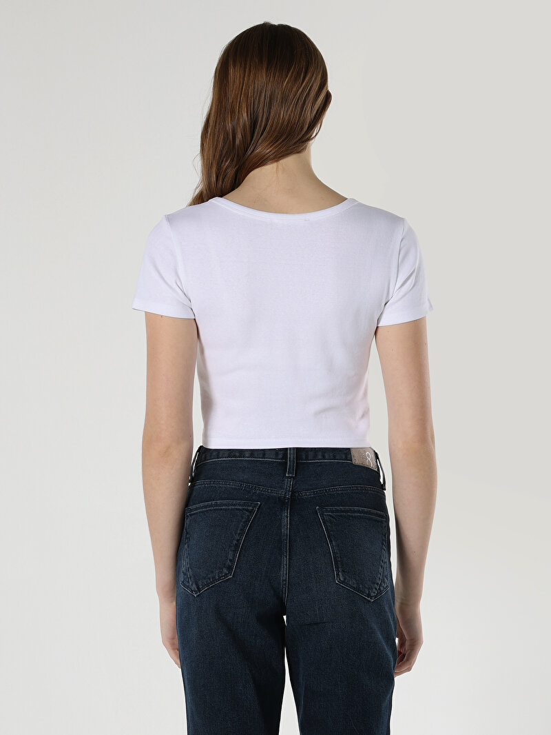 Slim Fit Yuvarlak Yaka Düz Kadın Beyaz Kısa Kol Tişört