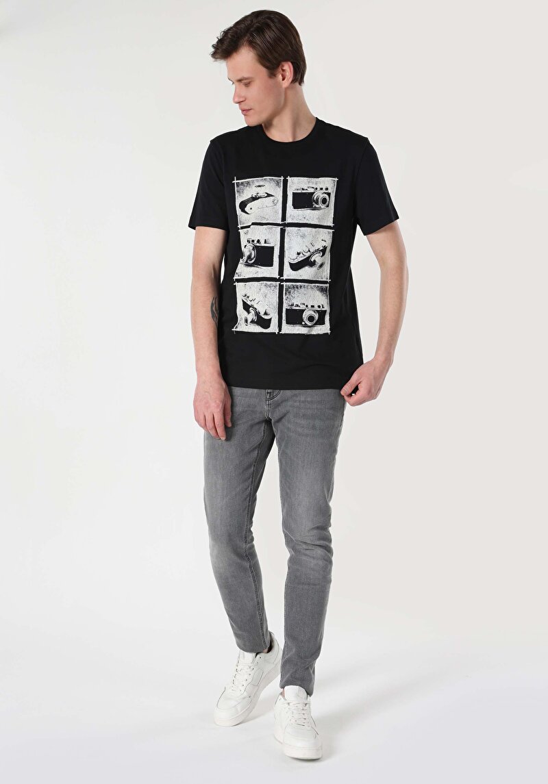 Regular Fit Yuvarlak Yaka Düz Erkek Siyah Kısa Kol Tişört