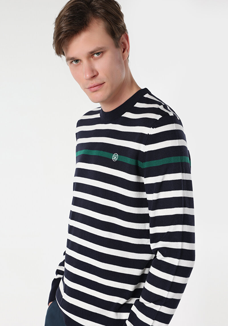 Regular Fit Yuvarlak Yaka Erkek Lacivert Akrilik Kazak