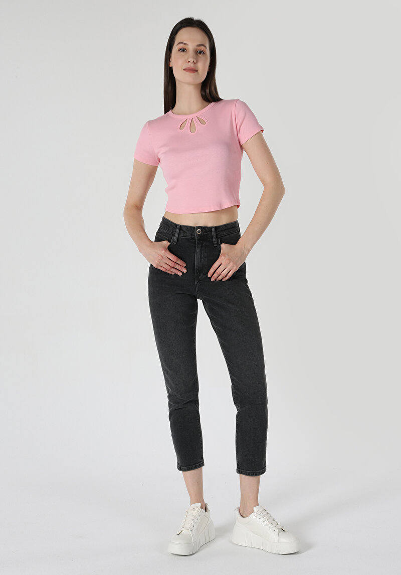 Slim Fit Yuvarlak Yaka  Kadın Pembe Kısa Kol Tişört