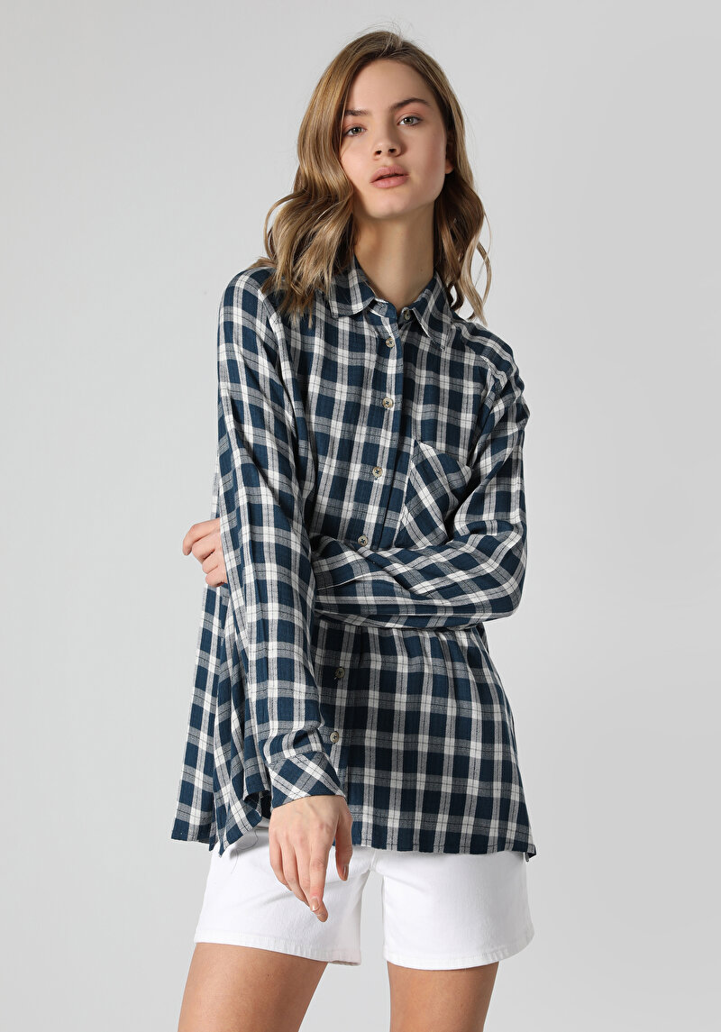 Relaxed Fit Shirt Neck Ekoseli Kadın Lacivert Uzun Kol Gömlek