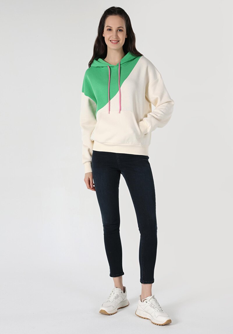 Regular Fit Kapüşonlu Düz Kadın Yeşil Sweatshirt