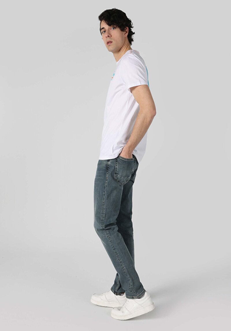 Regular Fit Yuvarlak Yaka Baskılı Erkek Beyaz Kısa Kol Tişört