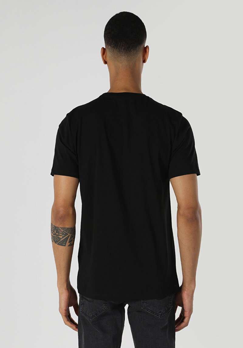 Regular Fit Yuvarlak Yaka Düz Erkek Siyah Kısa Kol Tişört