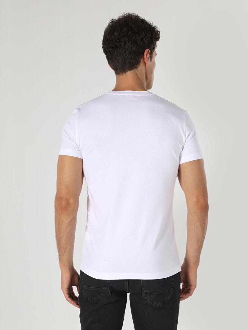 Slim Fit Yuvarlak Yaka Düz Erkek Beyaz Kısa Kol Tişört