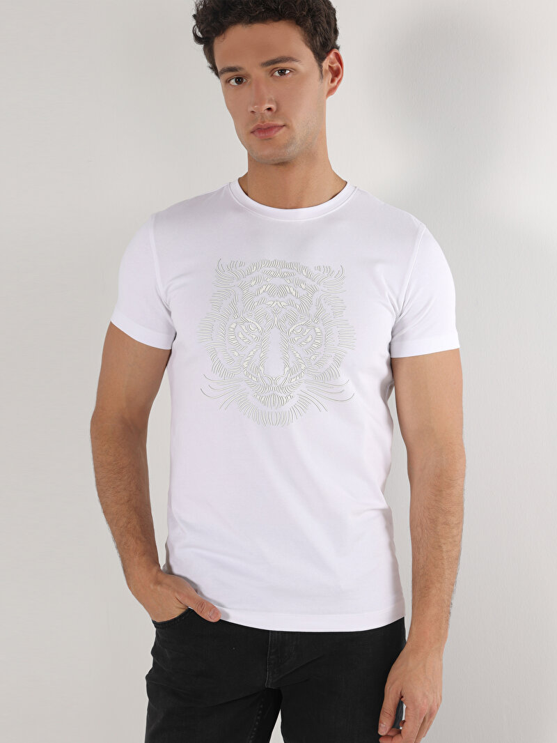Slim Fit Yuvarlak Yaka Düz Erkek Beyaz Kısa Kol Tişört