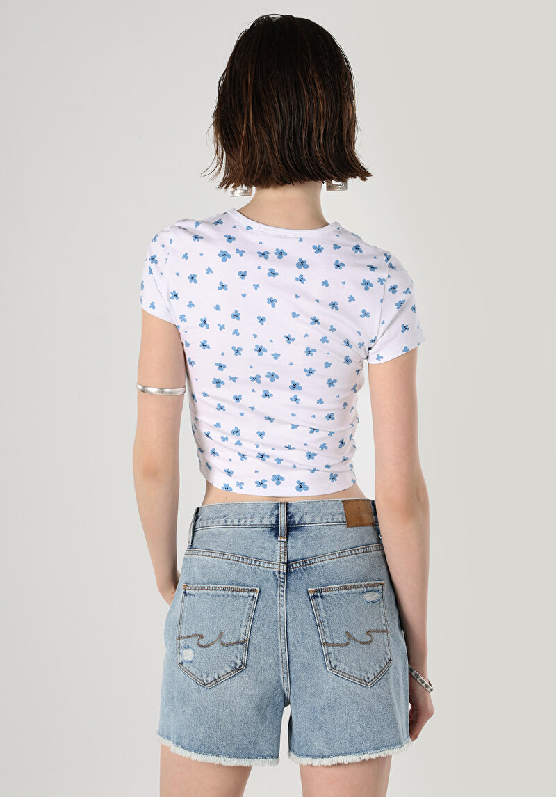 Slim Fit Yuvarlak Yaka Baskılı Kadın Beyaz Kısa Kol Tişört