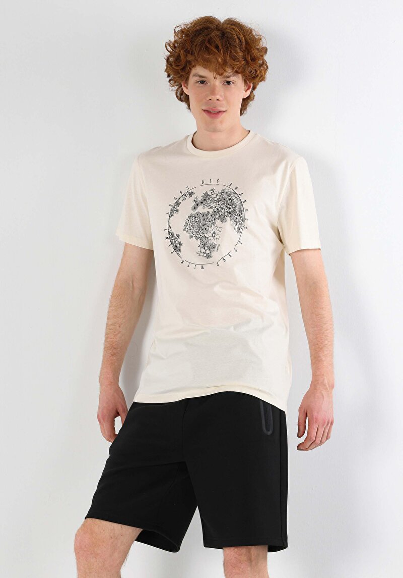 Regular Fit Yuvarlak Yaka Düz Erkek Ekru Kısa Kol Tişört