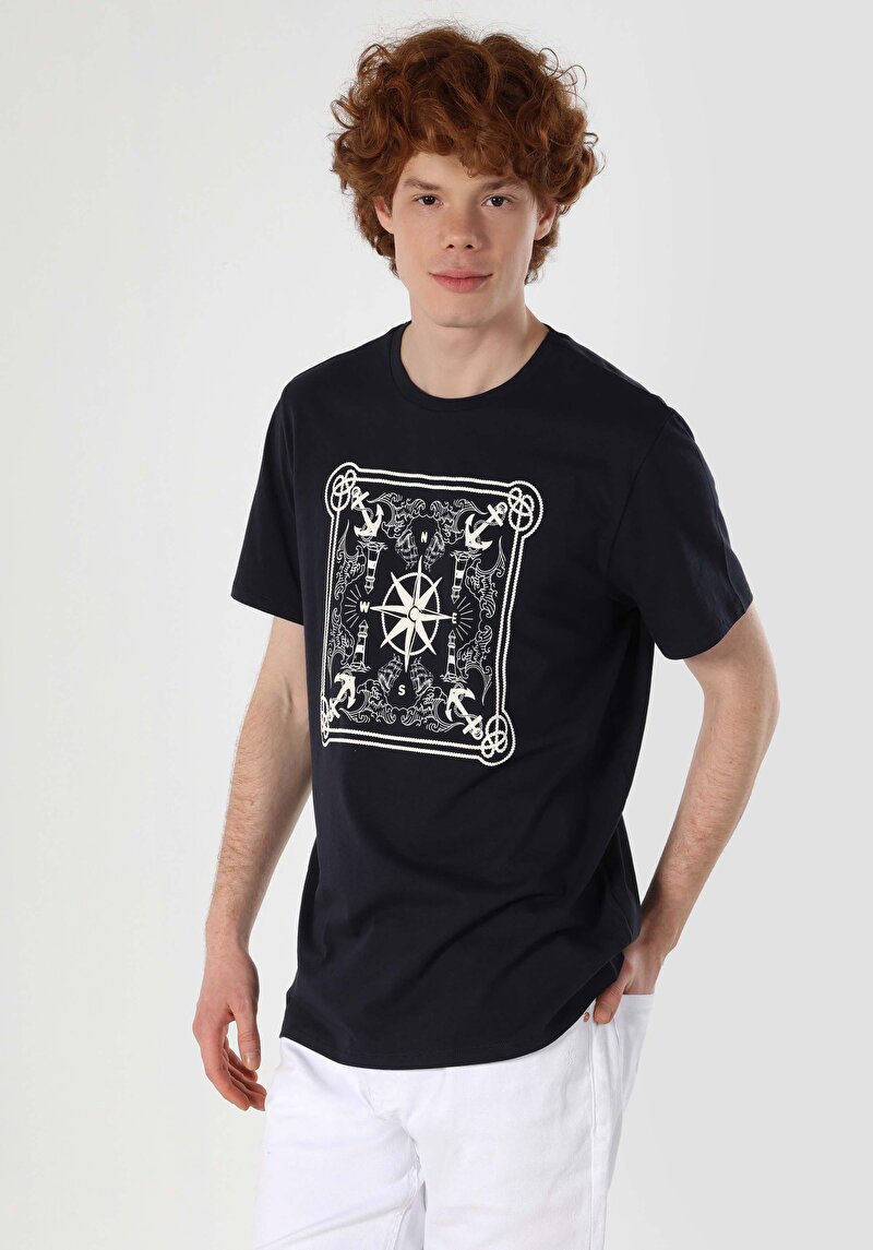 Regular Fit Yuvarlak Yaka Düz Erkek Lacivert Kısa Kol Tişört