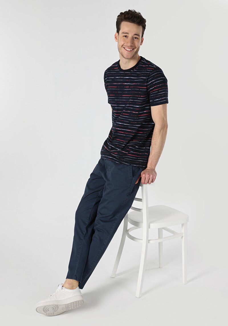 Regular Fit Yuvarlak Yaka Baskılı Erkek Lacivert Kısa Kol Tişört