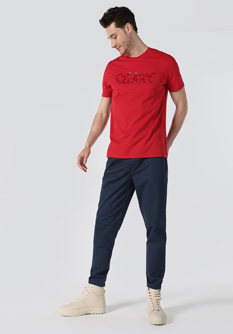 Regular Fit Yuvarlak Yaka Düz Cepsiz Erkek Kırmızı Kısa Kol Tişört