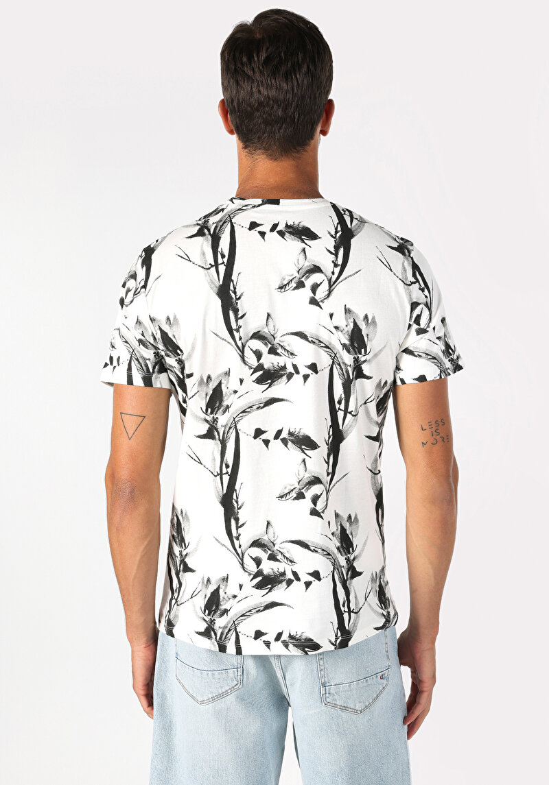 Regular Fit Yuvarlak Yaka Baskılı Erkek Beyaz Kısa Kol Tişört