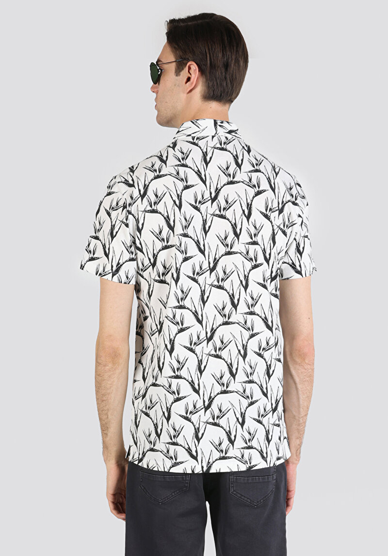 Regular Fit Polo Yaka Baskılı Cepsiz Erkek Beyaz Kısa Kol Tişört