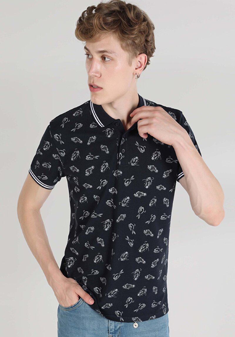Regular Fit Polo Yaka Desenli Baskılı Erkek Lacivert Kısa Kol Tişört