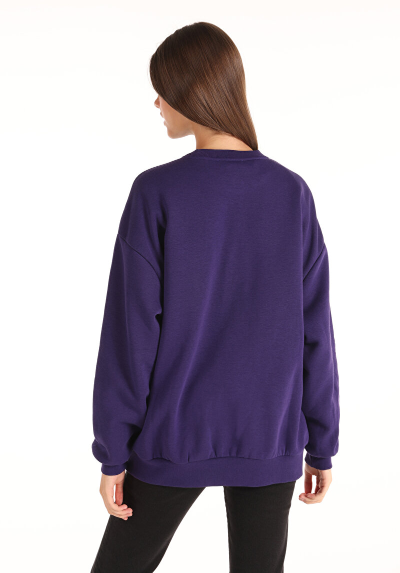 Comfort Fit Yuvarlak Yaka Baskılı Kadın Mor Sweatshirt