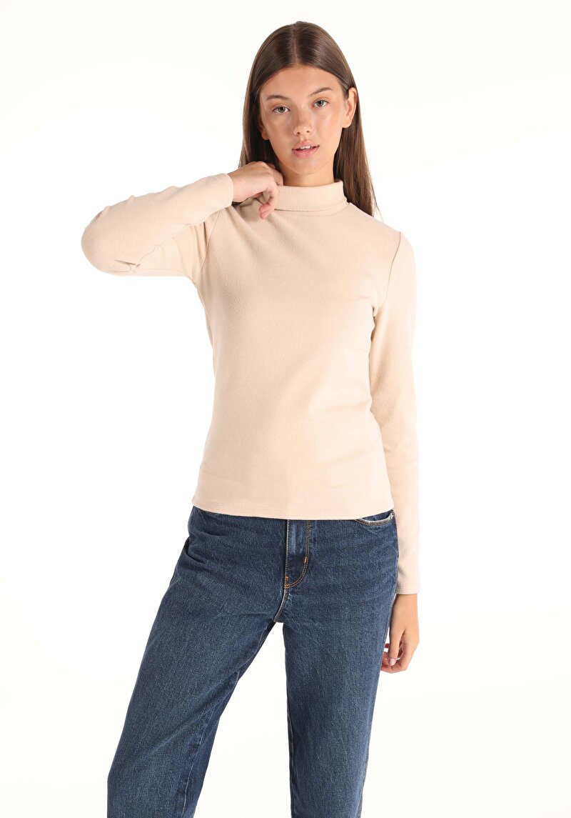 Slim Fit Balıkçı Yaka Düz Kadın Bej Uzun Kol Tişört
