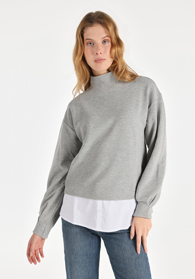 Regular Fit Yarım Balıkçı Yaka Düz Kadın Gri Uzun Kol Tişört