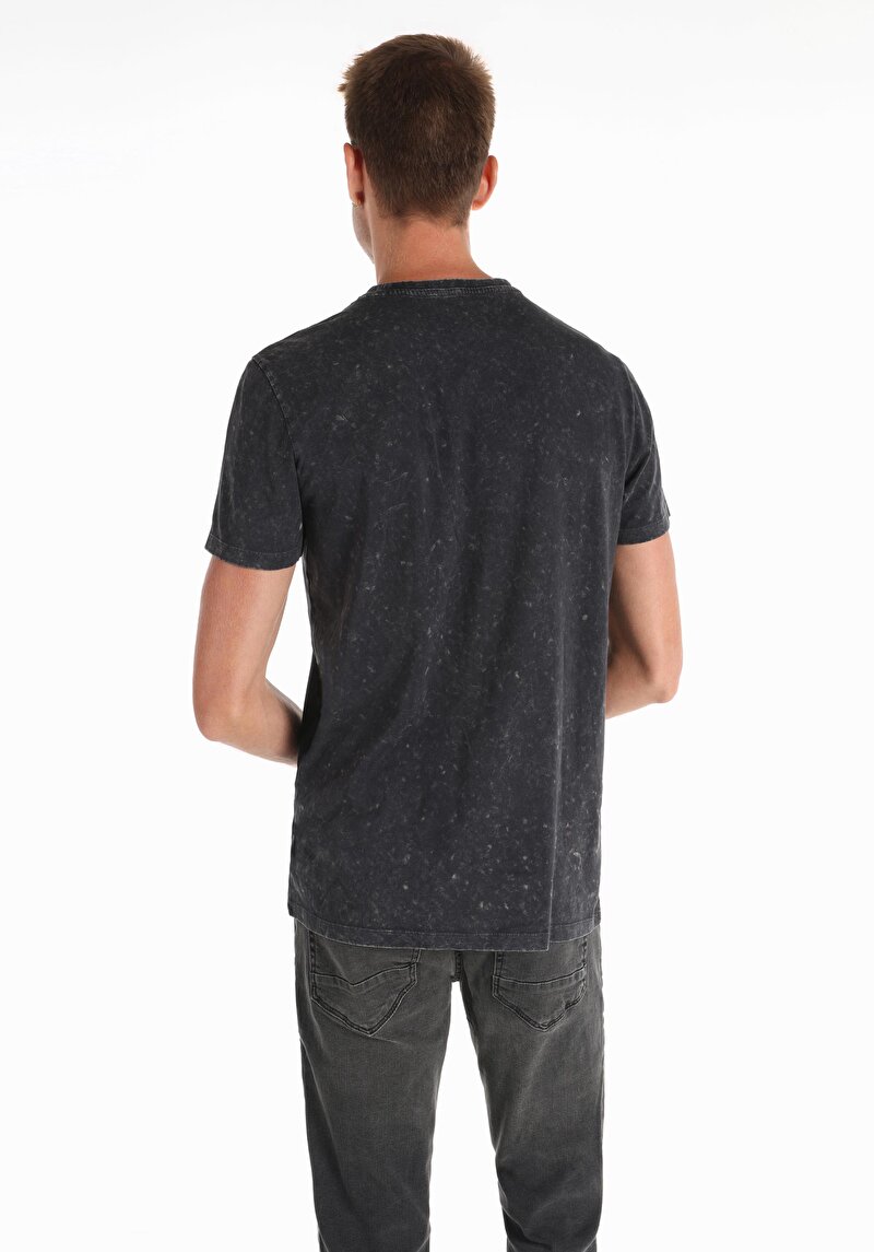 Regular Fit Yuvarlak Yaka Erkek Antrasit Kısa Kol Tişört