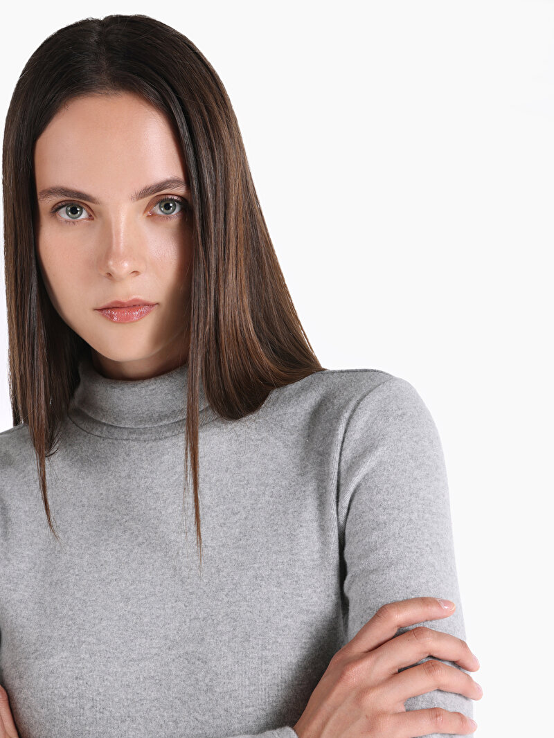 Slim Fit Balıkçı Yaka Düz Kadın Gri Uzun Kol Tişört