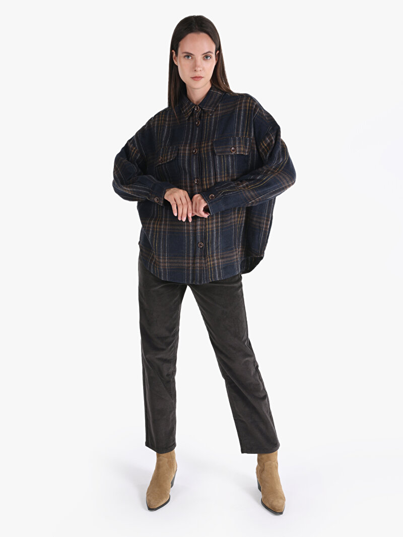 Relaxed Fit Shirt Neck Ekoseli Kadın Lacivert Uzun Kol Gömlek