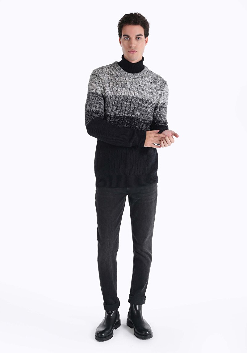 Regular Fit Yuvarlak Yaka Jakarlı Erkek Lacivert Kazak