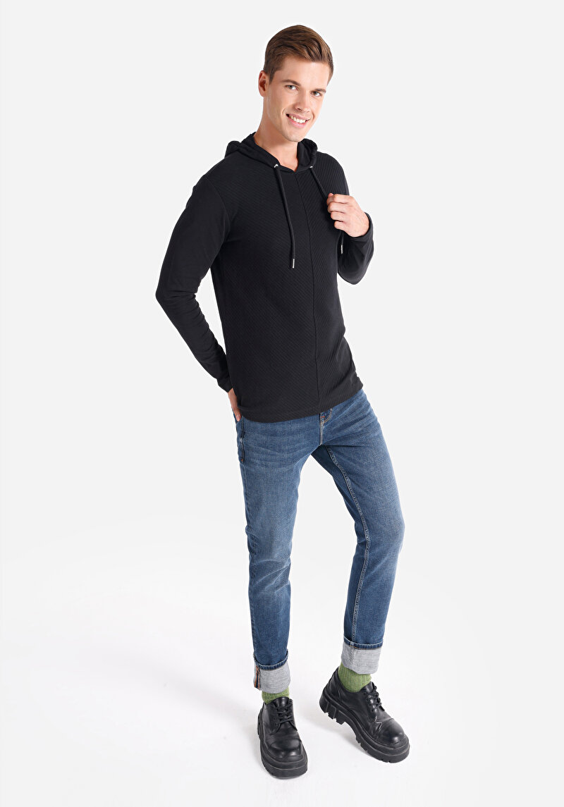 Regular Fit Pamuklu Kapüşonlu Düz Erkek Siyah Uzun Kol Tişört