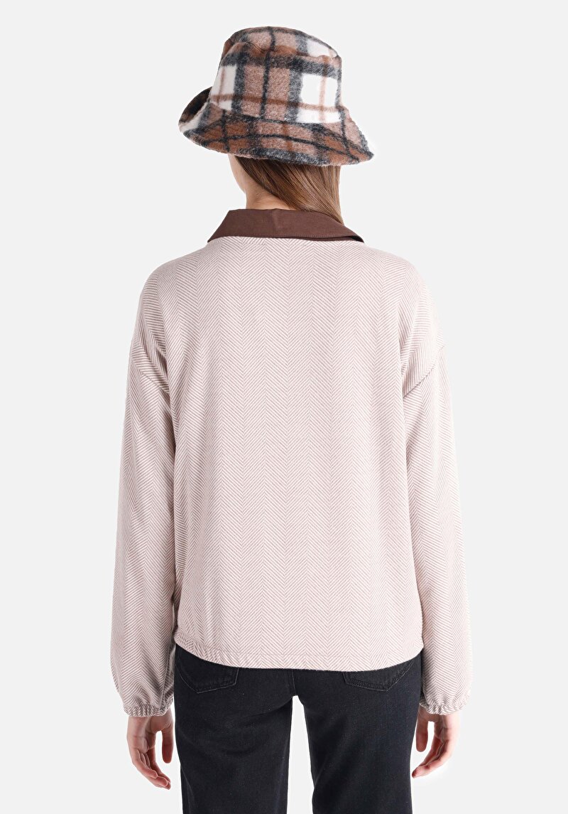 Regular Fit Yuvarlak Yaka Jakarlı Kadın Bej Uzun Kol Tişört