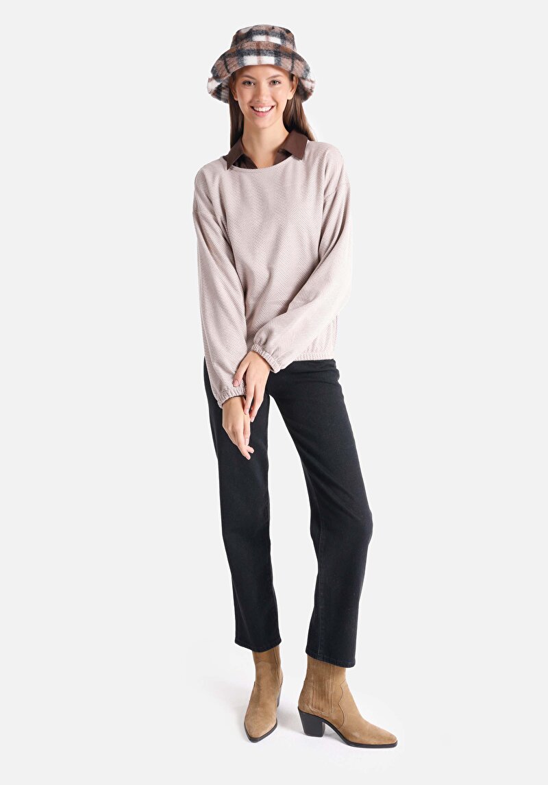 Regular Fit Yuvarlak Yaka Jakarlı Kadın Bej Uzun Kol Tişört