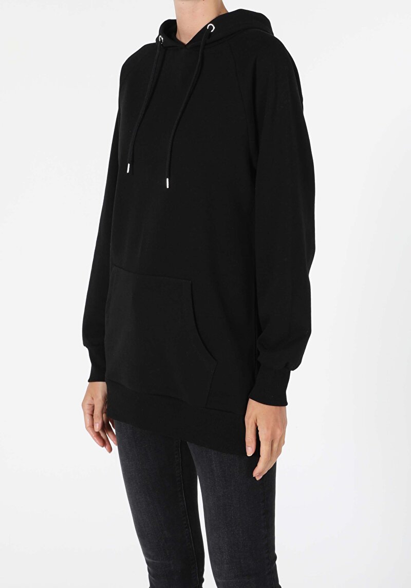 Regular Fit Kapüşonlu Düz Kadın Siyah Sweatshirt