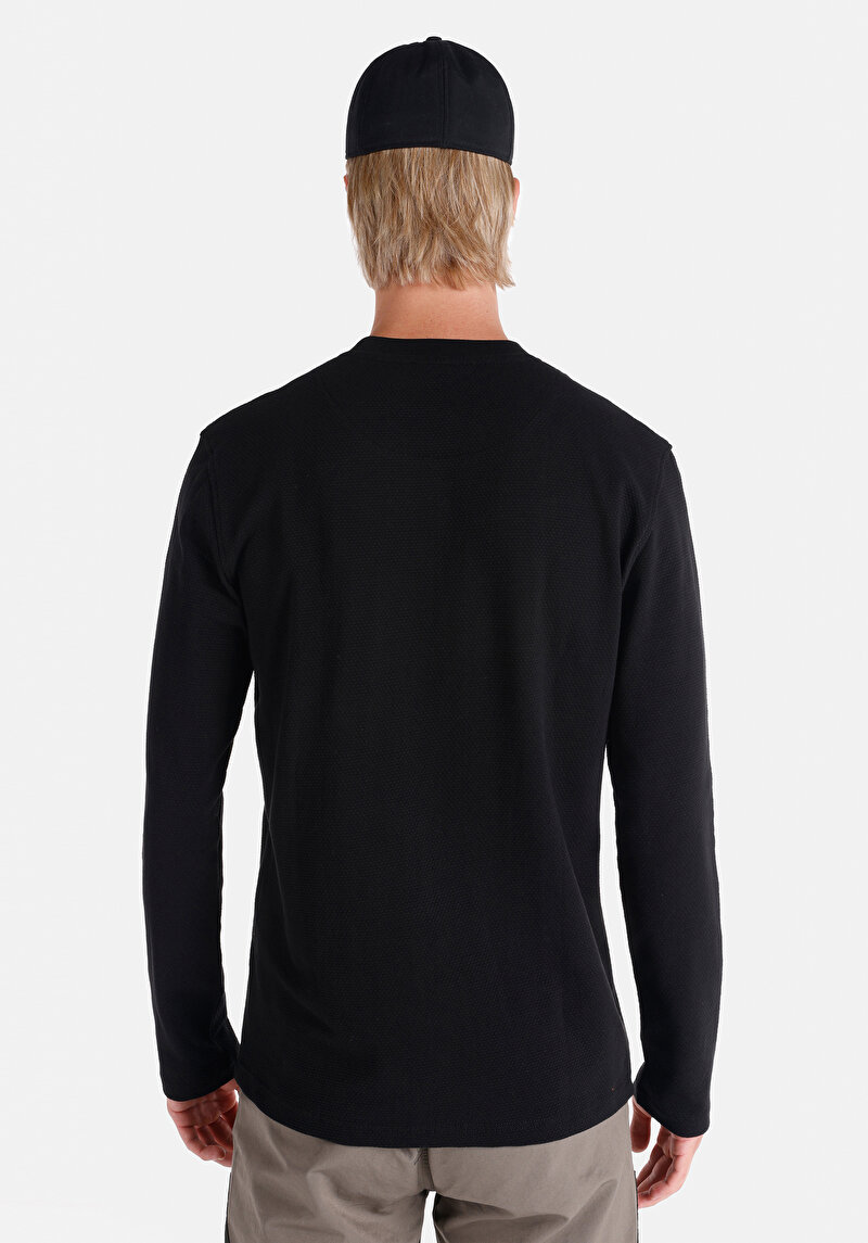 Regular Fit Yuvarlak Yaka Jakarlı Erkek Siyah Uzun Kol Tişört