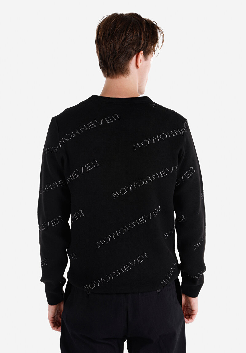 Regular Fit Yuvarlak Yaka Yazı Baskılı Jakarlı Erkek Siyah Kazak