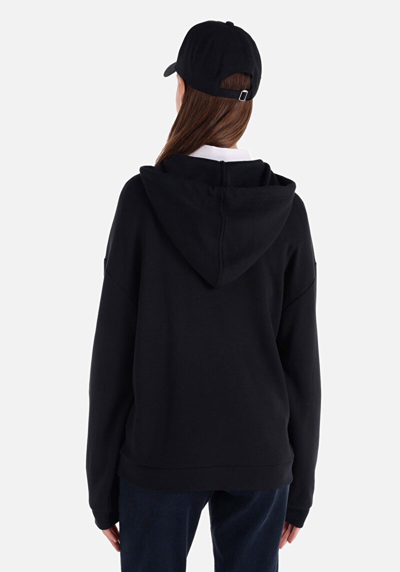 Regular Fit Kapüşonlu Baskılı Kadın Siyah Sweatshirt