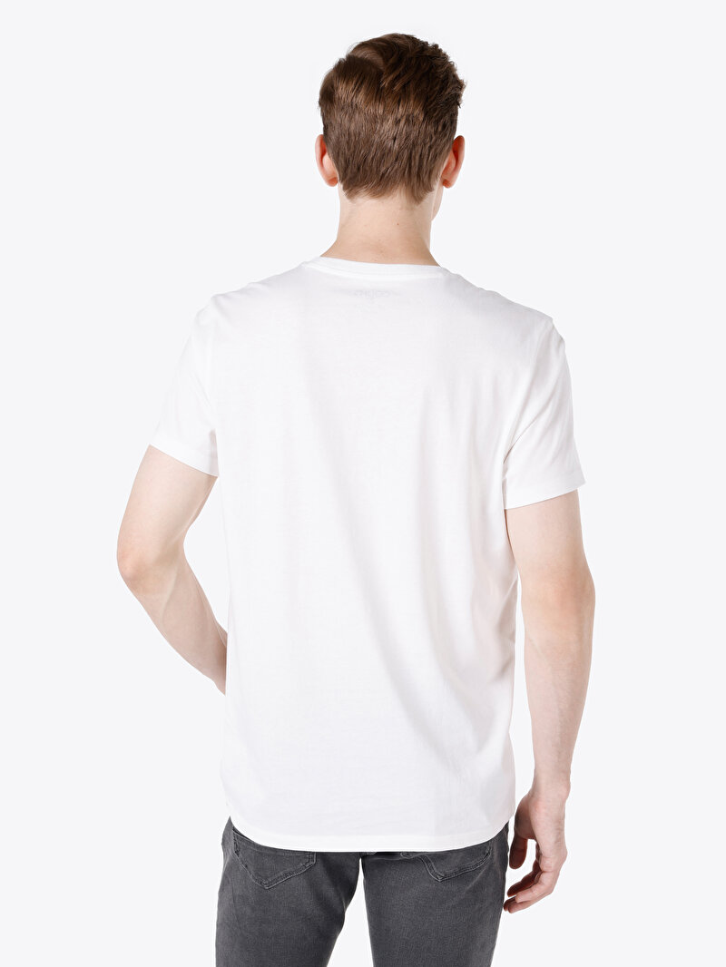 Regular Fit Yuvarlak Yaka Düz Erkek Beyaz Kısa Kol Tişört