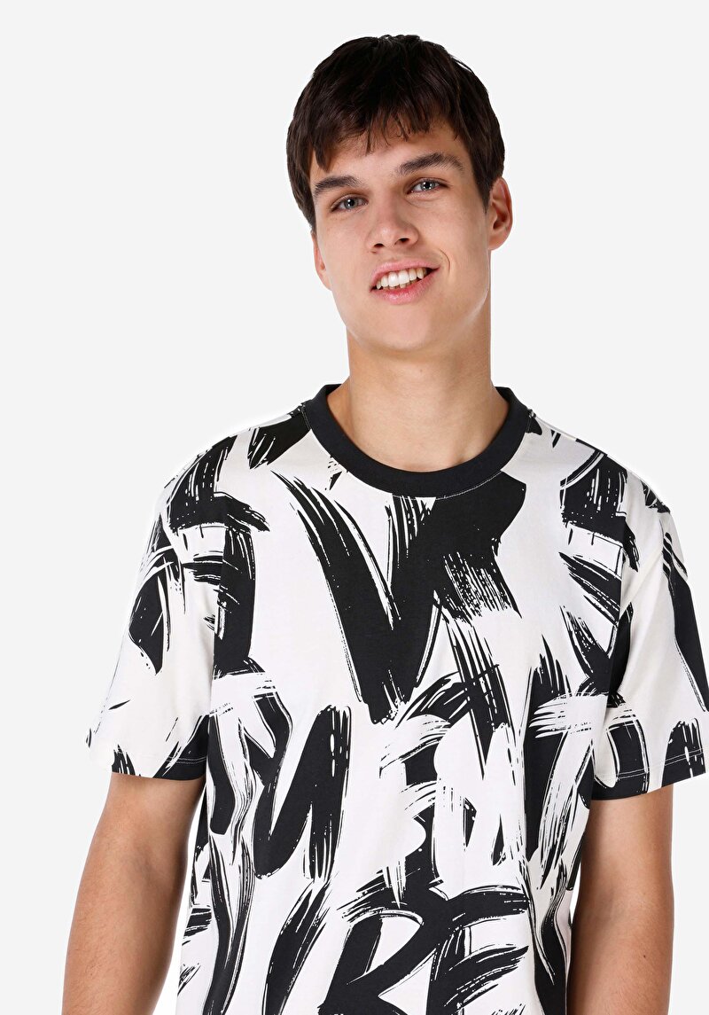 Comfort Fit Yuvarlak Yaka Baskılı Erkek Beyaz Örme Kısa Kol Tişört