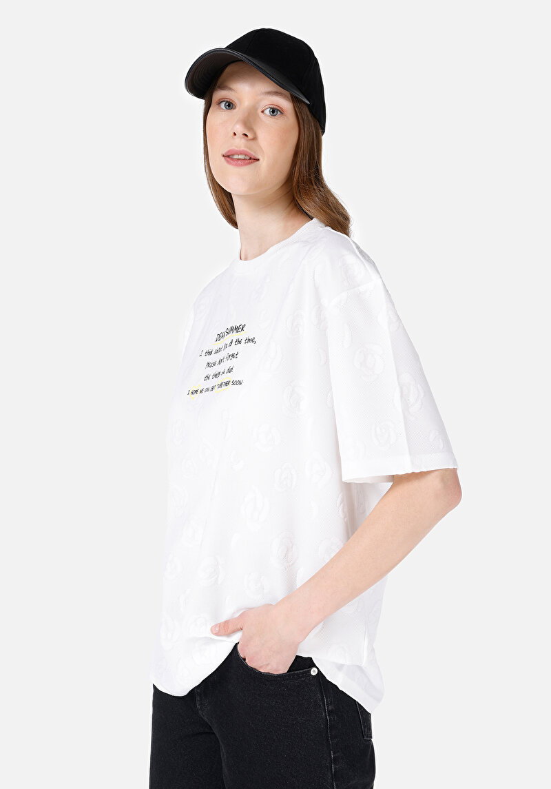 Regular Fit Yuvarlak Yaka Kadın Beyaz Kısa Kol Tişört