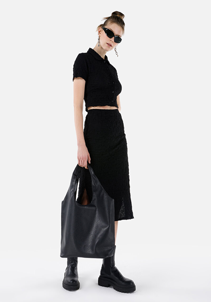 Slim Fit Shirt Neck Kadın Siyah Kısa Kol Tişört