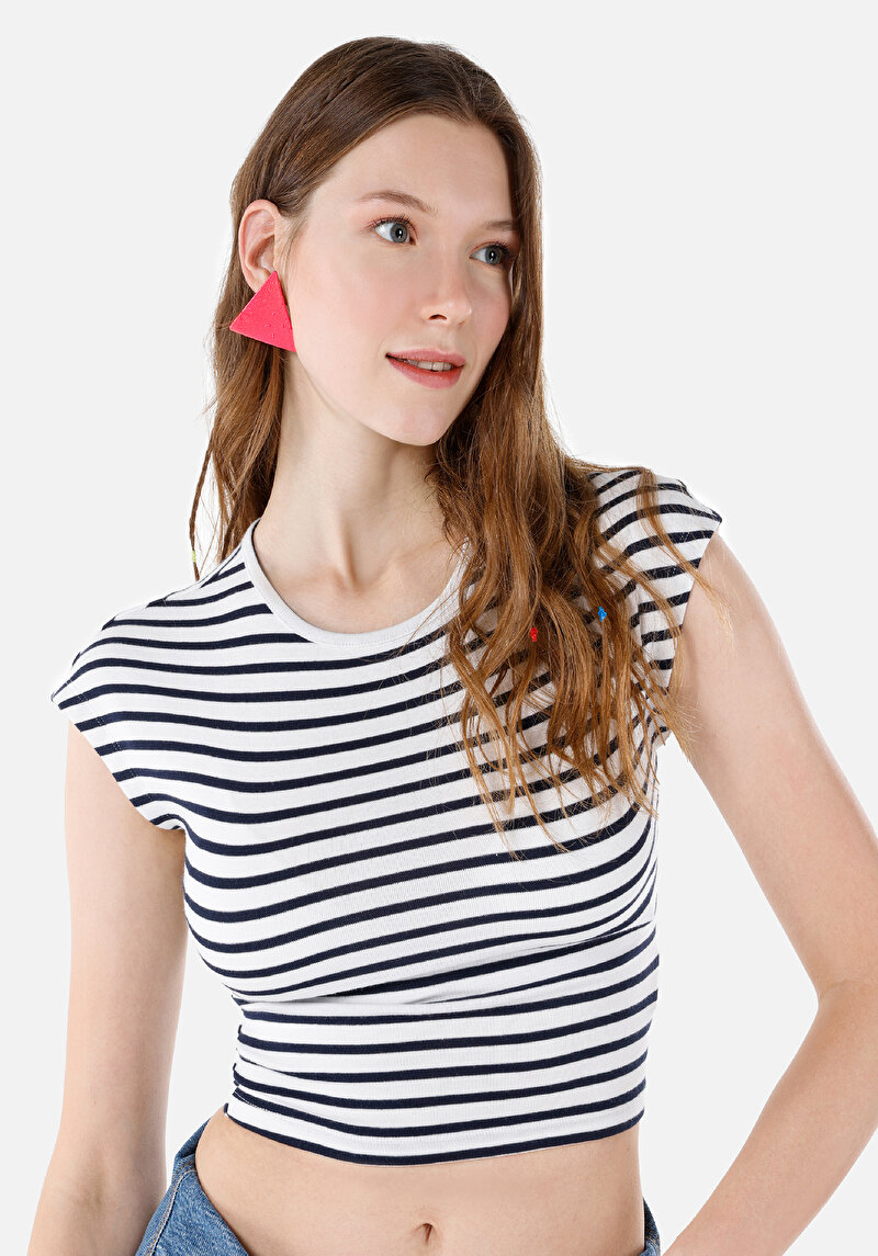 Slim Fit Yuvarlak Yaka Örme Çizgili Kadın Lacivert Kısa Kol Tişört