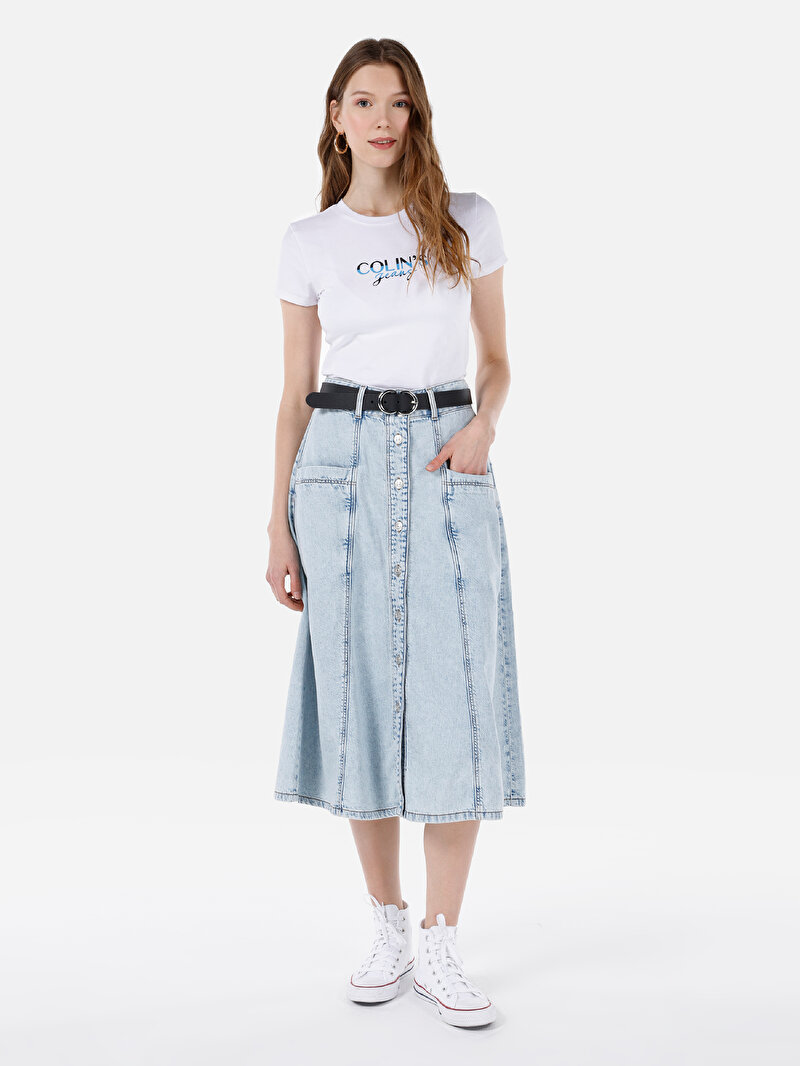 Slim Fit Yuvarlak Yaka Baskılı Kadın Beyaz Kısa Kol Tişört
