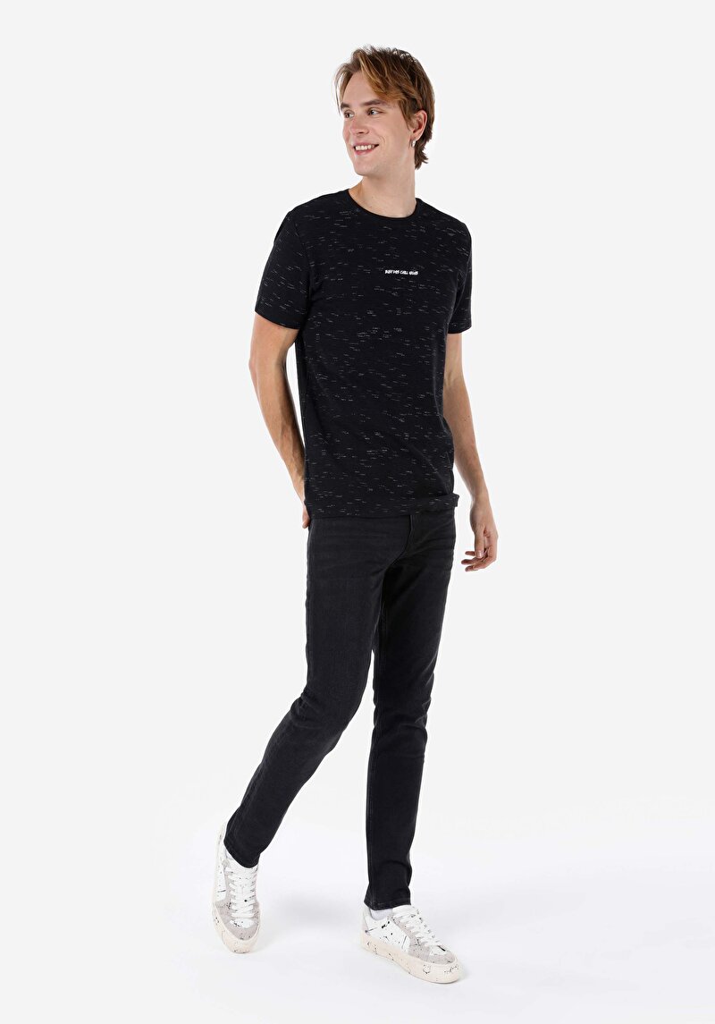 Regular Fit Yuvarlak Yaka Düz Erkek Siyah Kısa Kol Tişört