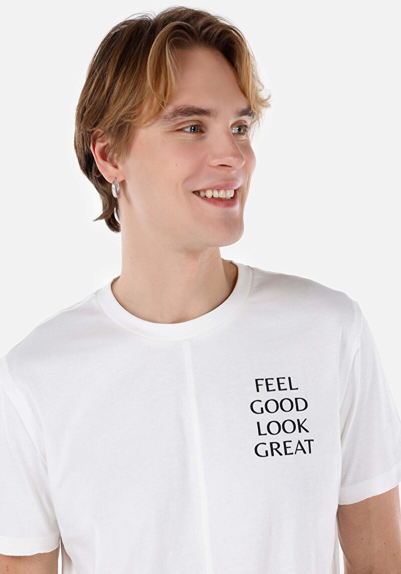 Regular Fit Yuvarlak Yaka Düz Erkek Beyaz Kısa Kol Tişört